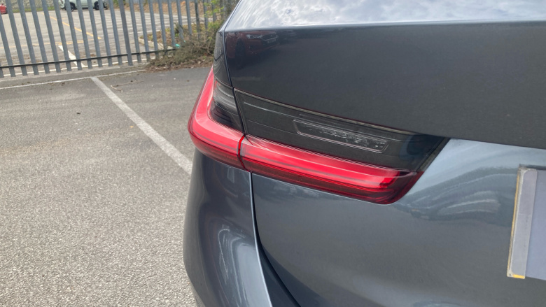 BMW 3 Series 320i Sport 5dr Step Auto Petrol Estate